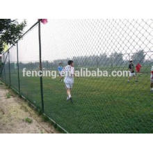 Cerca do elo de corrente do engranzamento do diamante para a proteção à terra do futebol